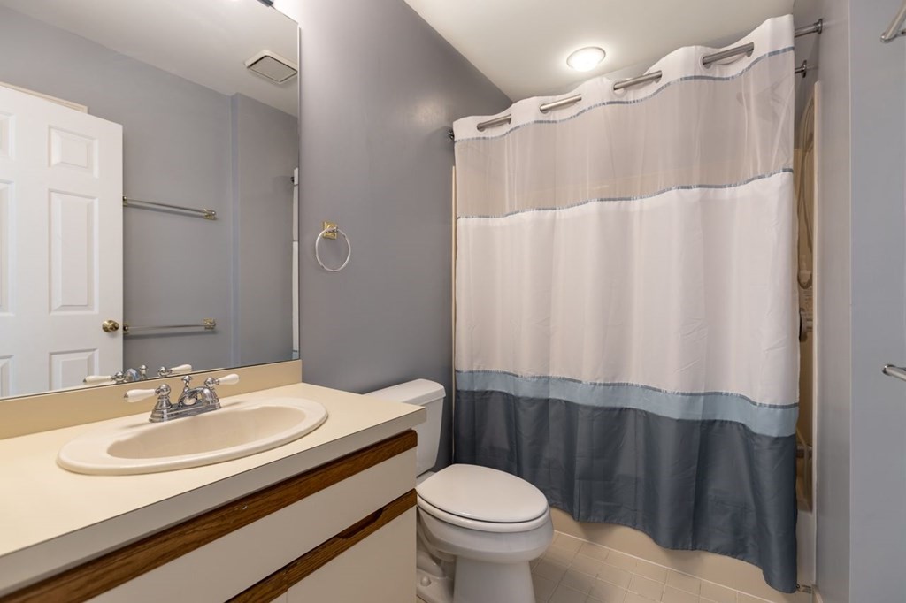 1200 Salem St Unit: 111