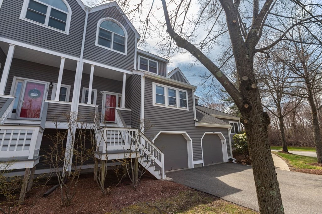 1200 Salem St Unit: 111