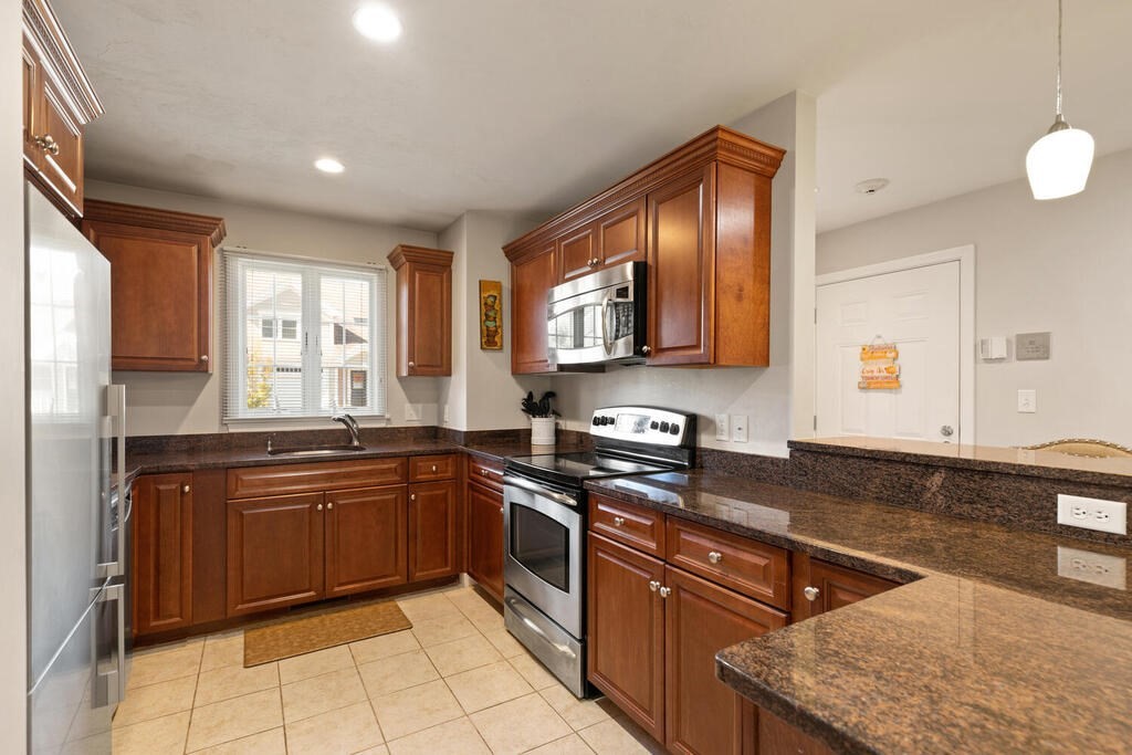 410 Salem Street Unit: 1104