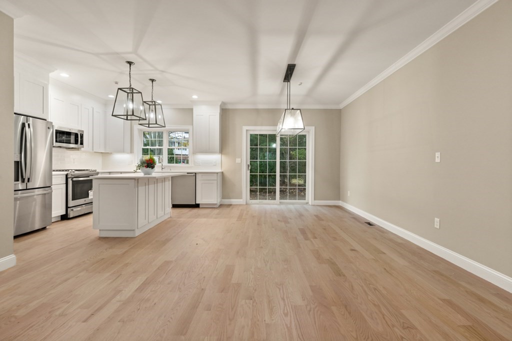 68 Prospect St Unit: 2