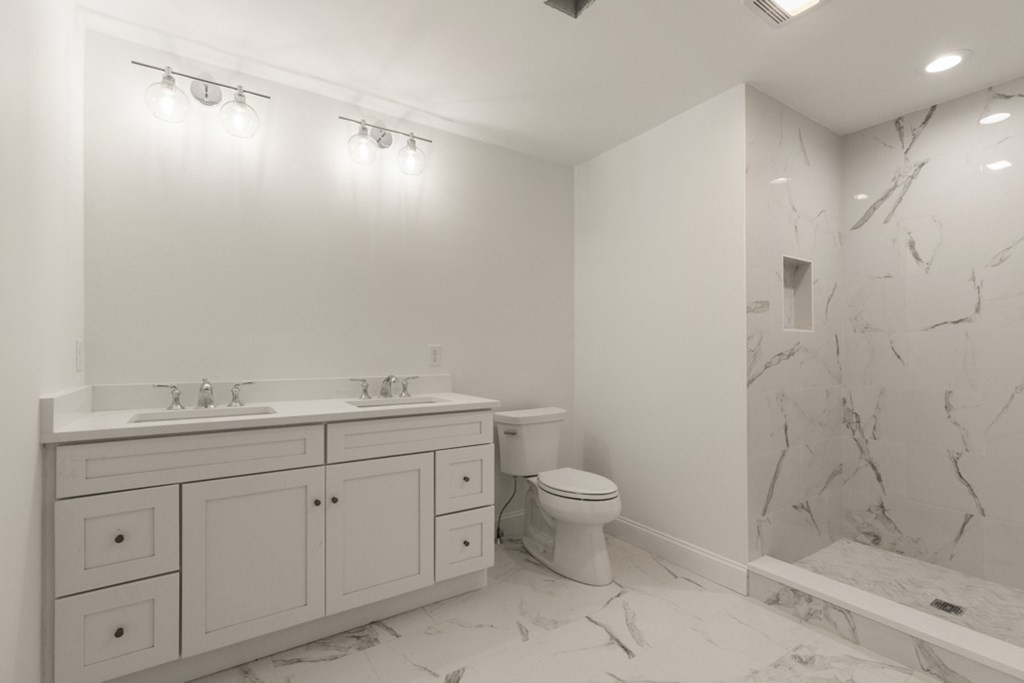 68 Prospect St Unit: 2