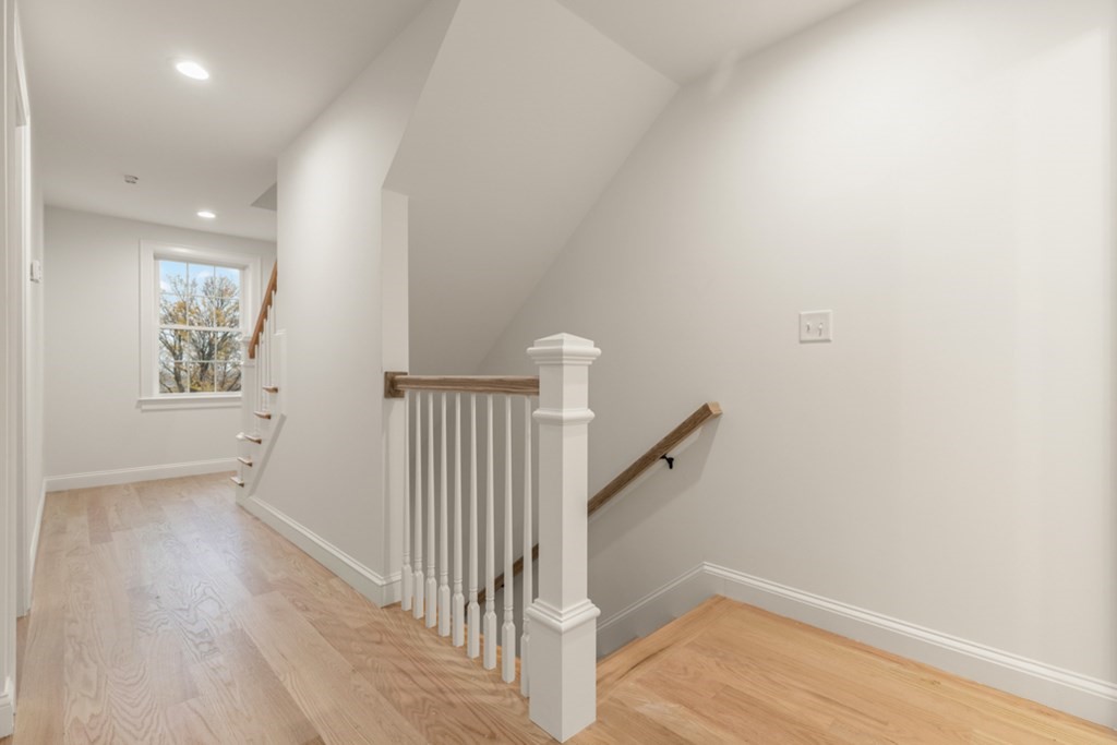 68 Prospect St Unit: 4