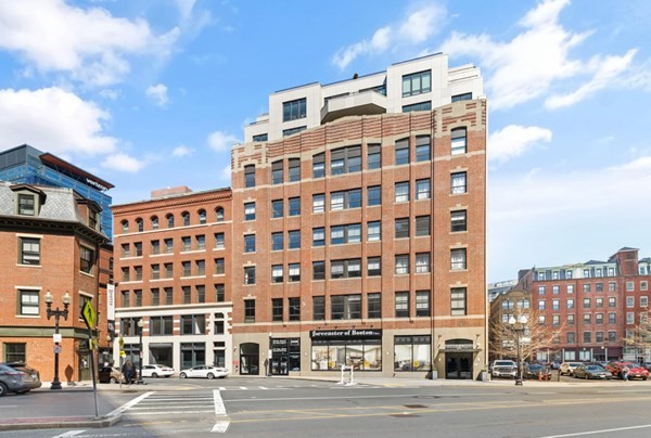 121 Portland St Unit: 511