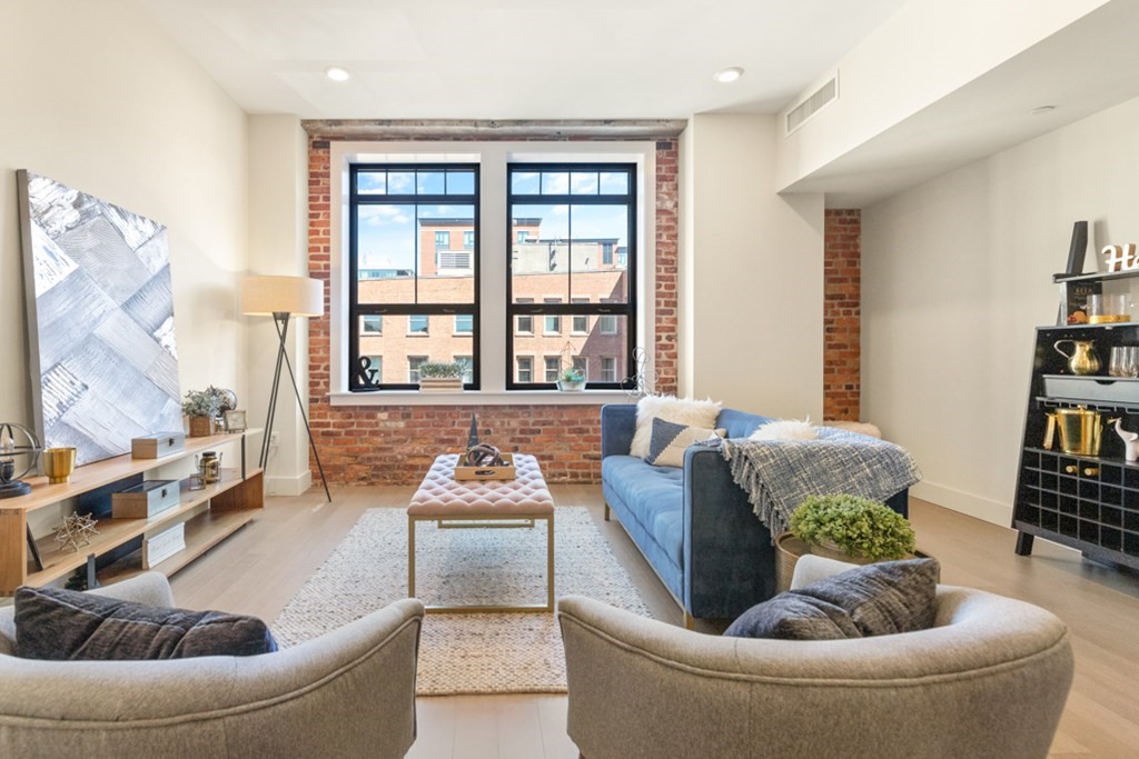 121 Portland St Unit: 511