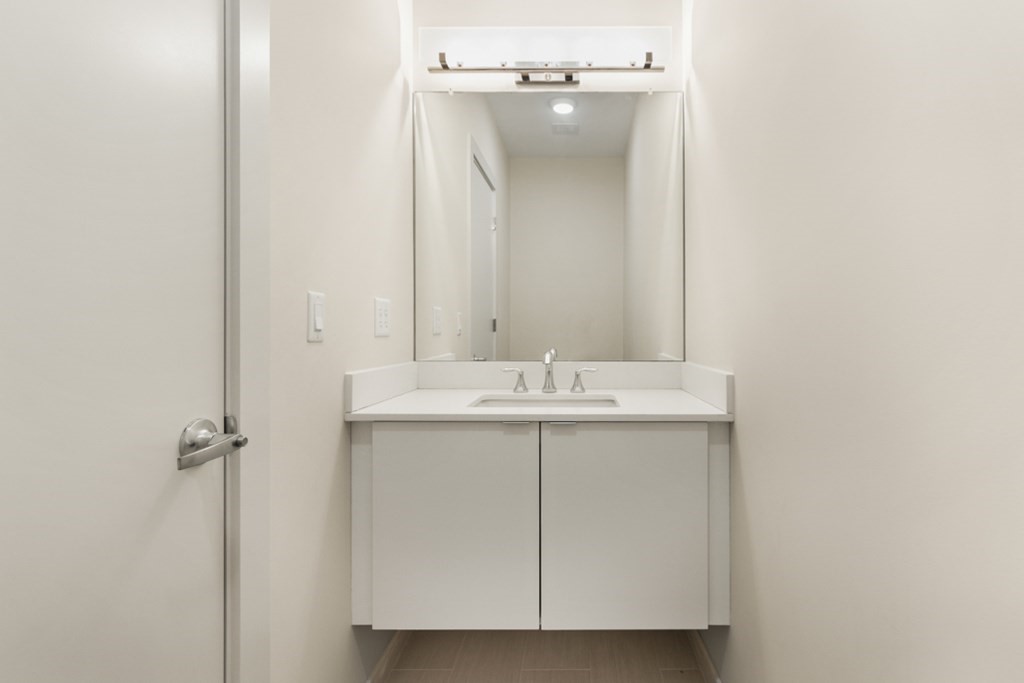 121 Portland St Unit: 511