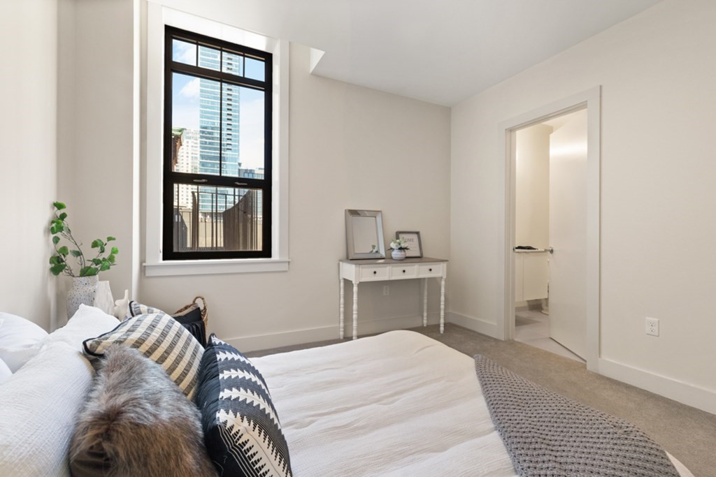 121 Portland St Unit: 511