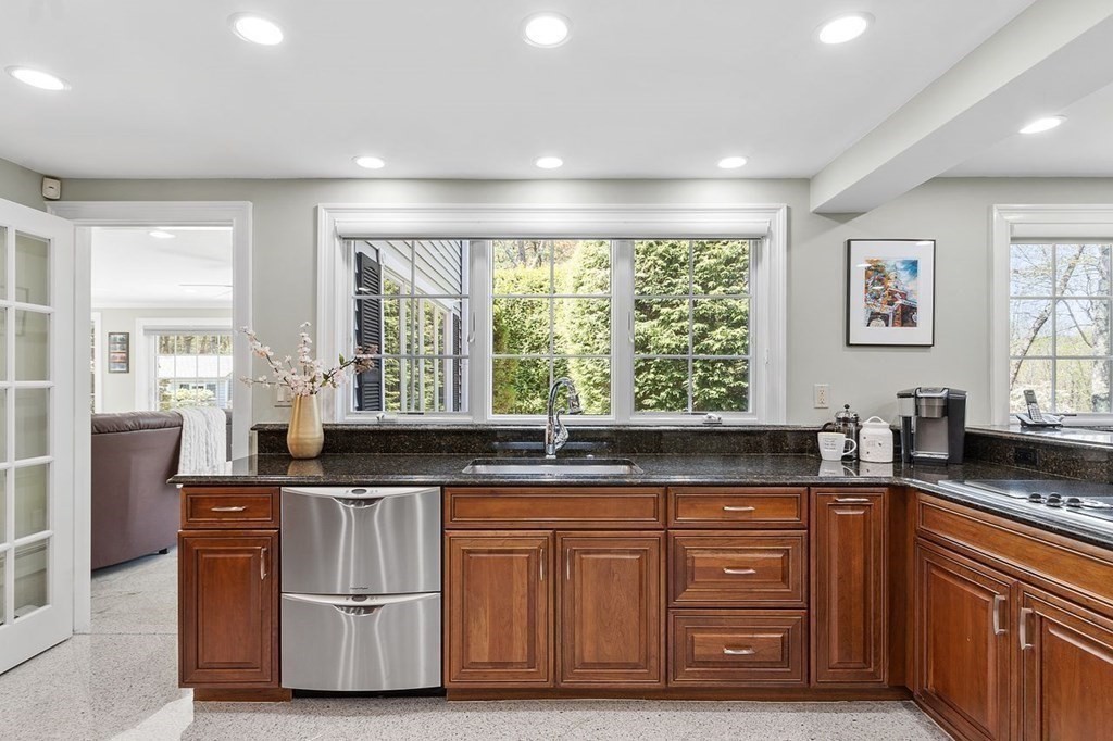 23 Pillings Pond Road