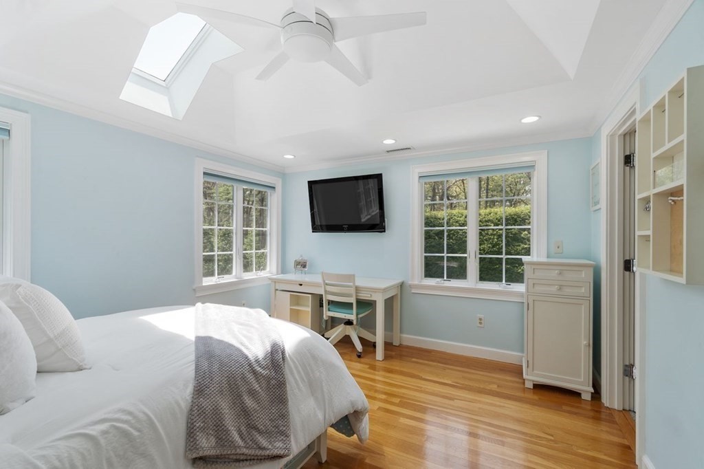 23 Pillings Pond Road