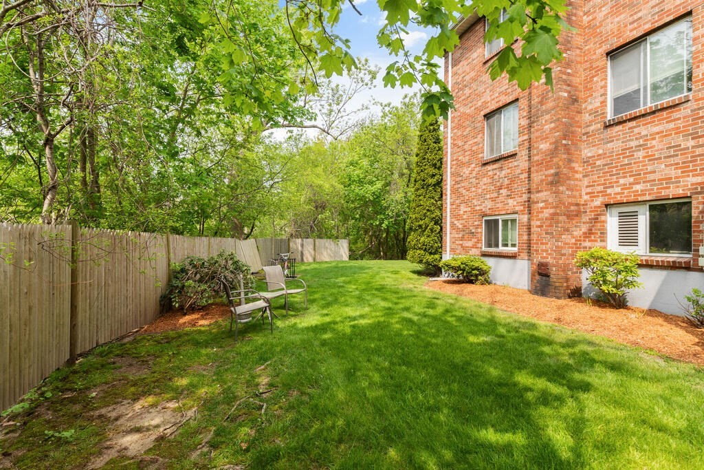 62 Purchase St Unit: B2