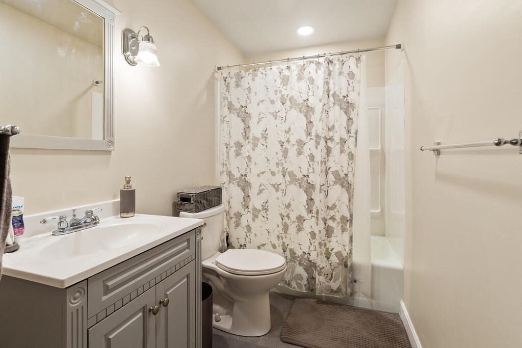 62 Purchase St Unit: B2