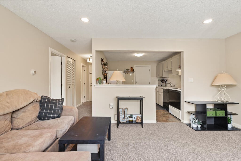 62 Purchase St Unit: B2