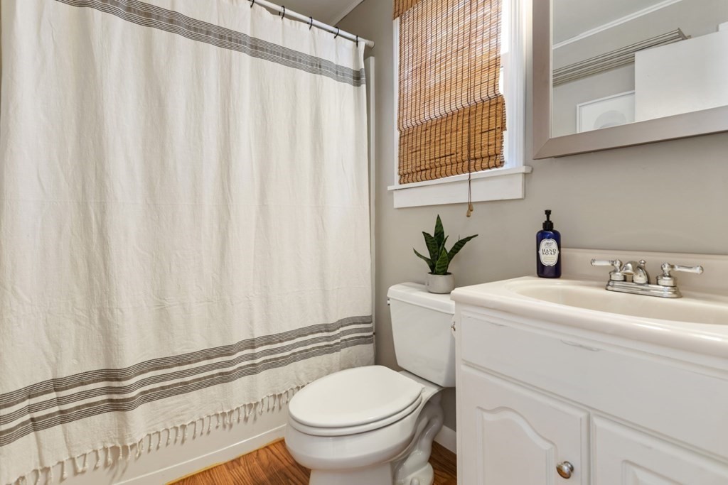 40-42 Bancroft Avenue