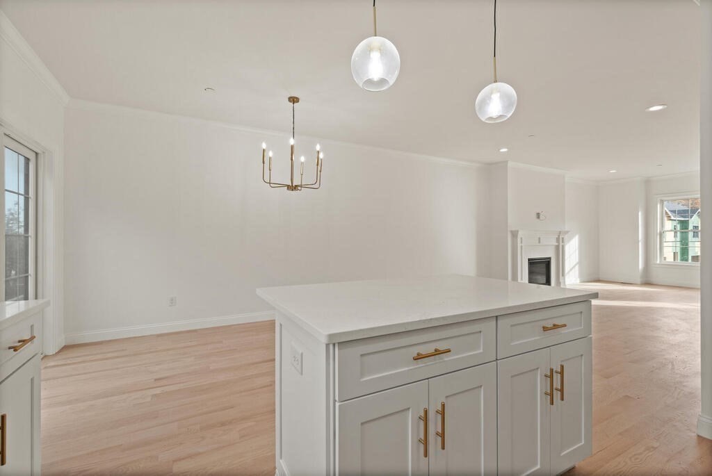 68 Prospect St Unit: 16