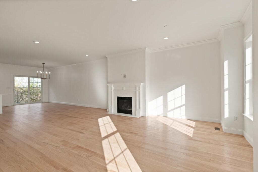 68 Prospect St Unit: 16