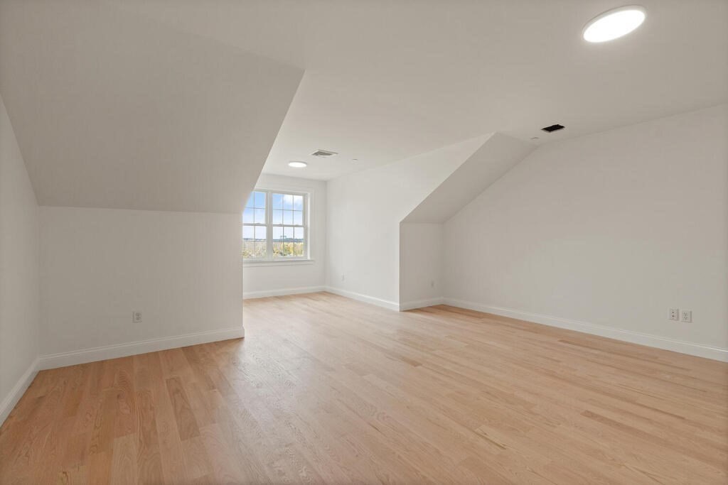 68 Prospect St Unit: 16