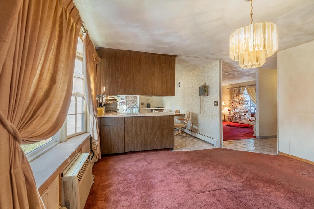 4 Waldens Hill Drive