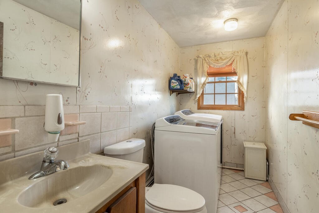 4 Waldens Hill Drive