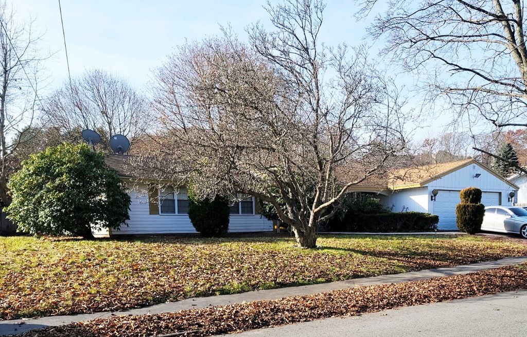 4 Waldens Hill Drive