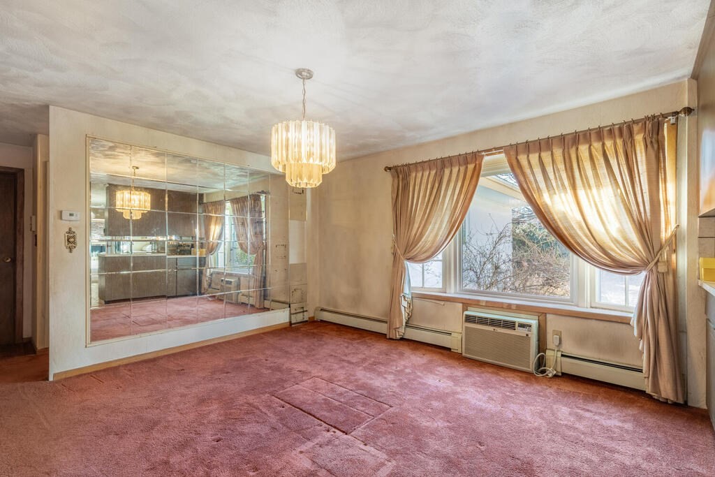 4 Waldens Hill Drive