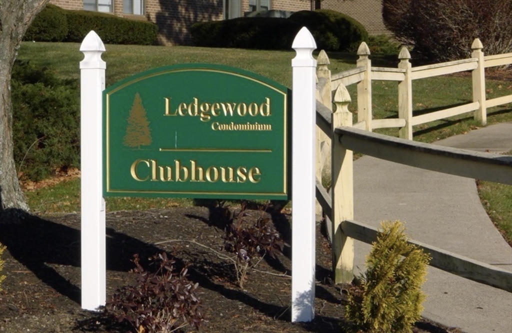 5 Ledgewood Way # 15