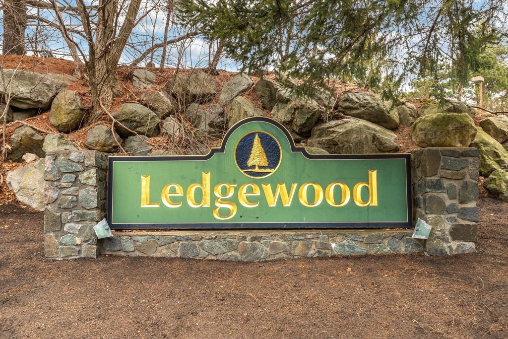 5 Ledgewood Way # 15