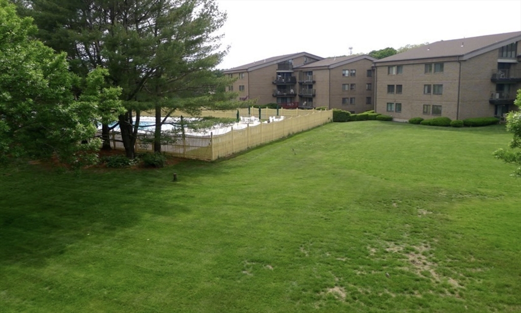 5 Ledgewood Way # 15