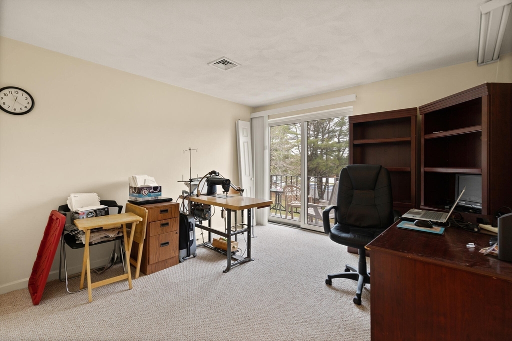 5 Ledgewood Way # 15