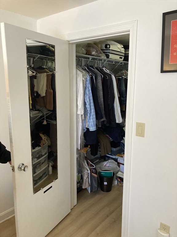 6 Greenbriar Dr # 110