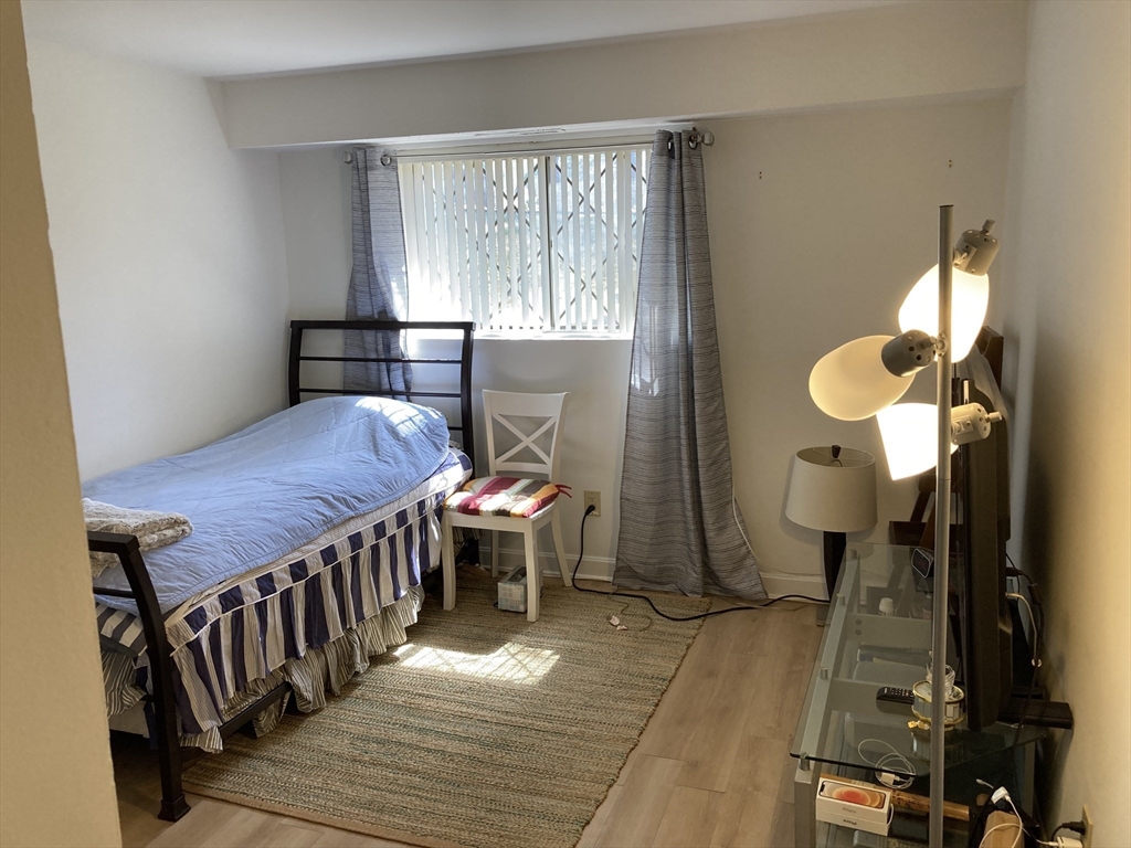 6 Greenbriar Dr # 110