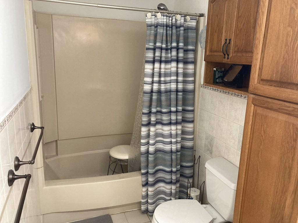 6 Greenbriar Dr # 110