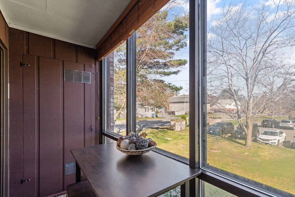 1 Greenbriar Dr # 202