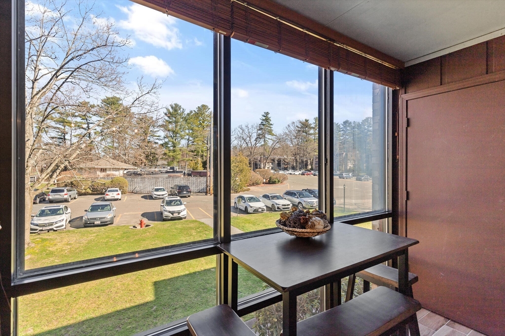 1 Greenbriar Dr # 202