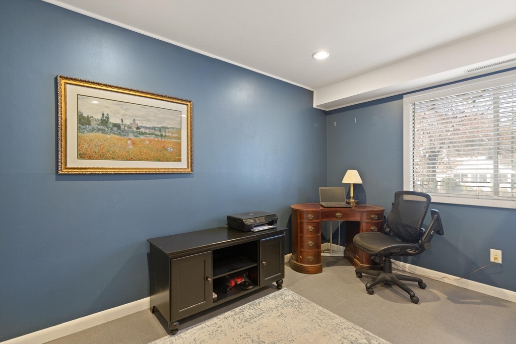 1 Greenbriar Dr # 202