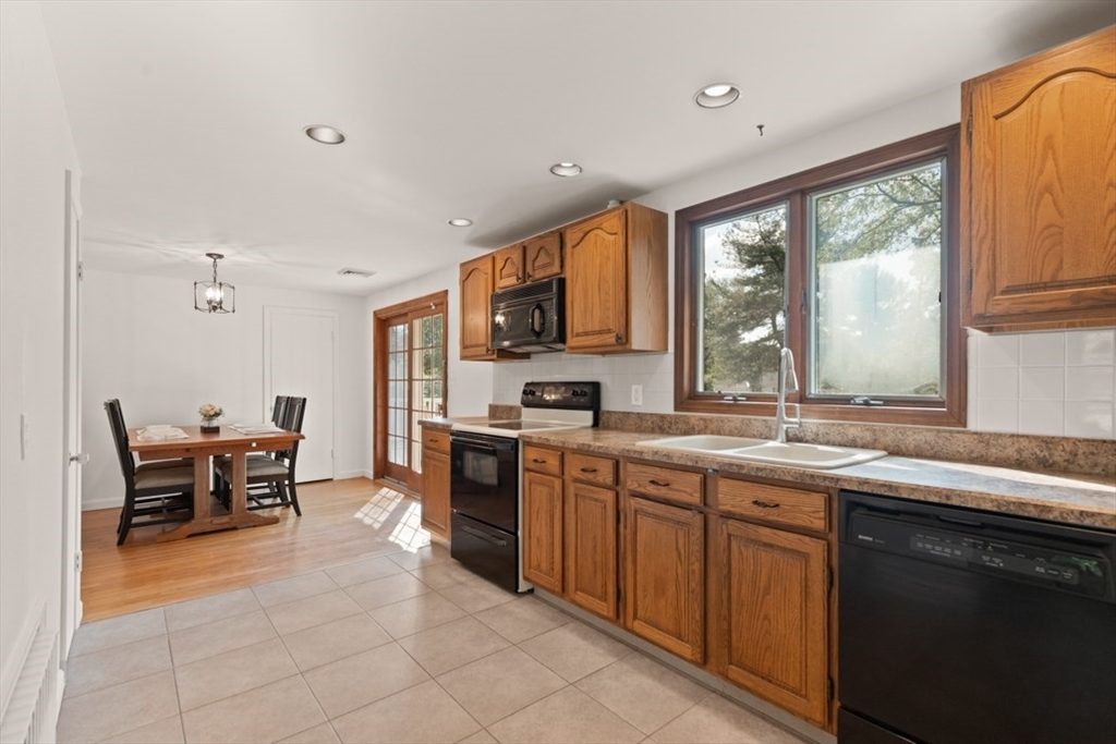 371 Franklin St