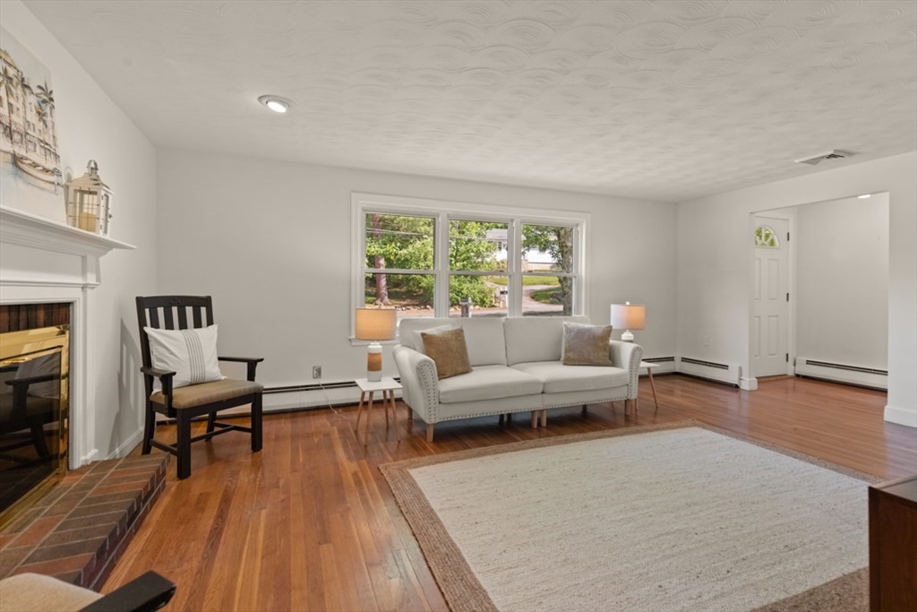 371 Franklin St