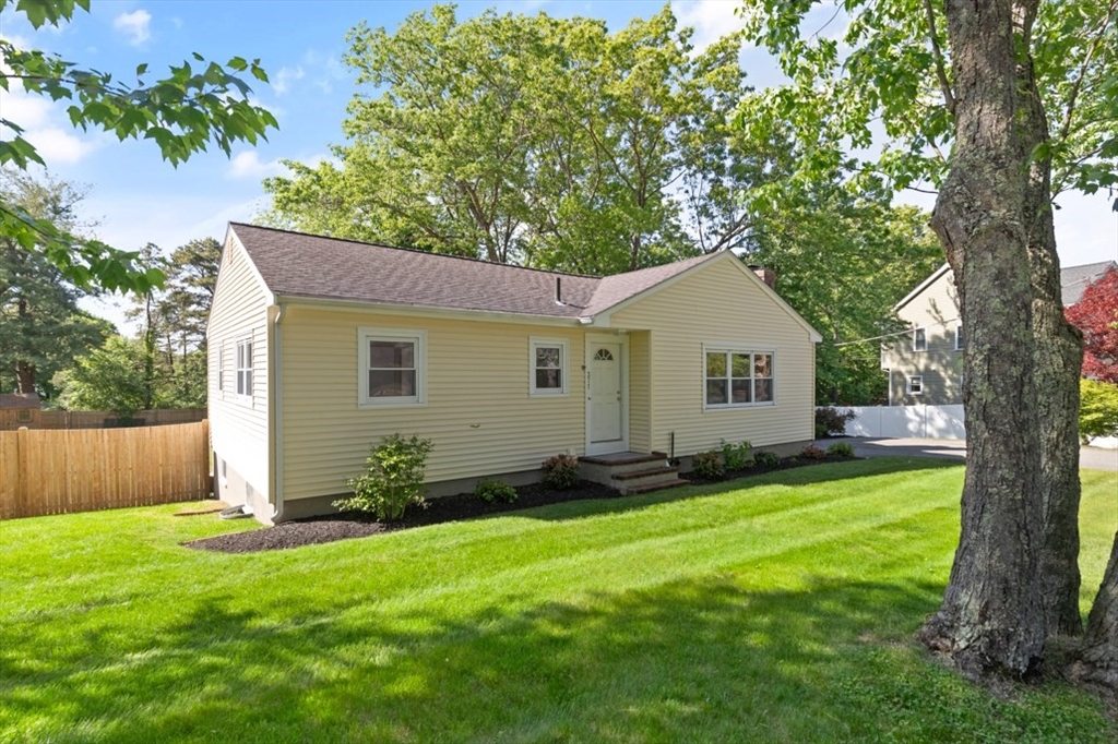371 Franklin St