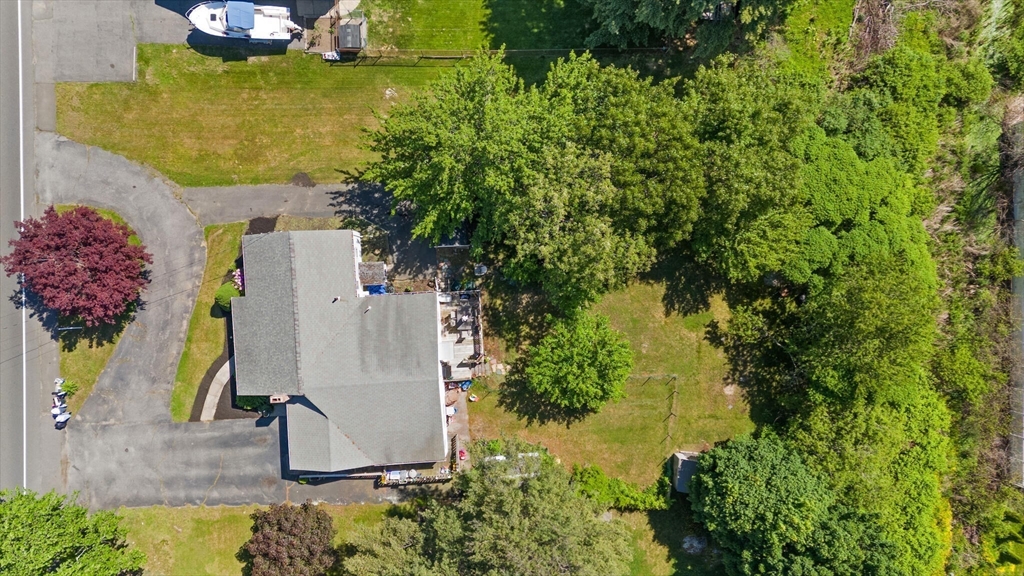 64 Howard St