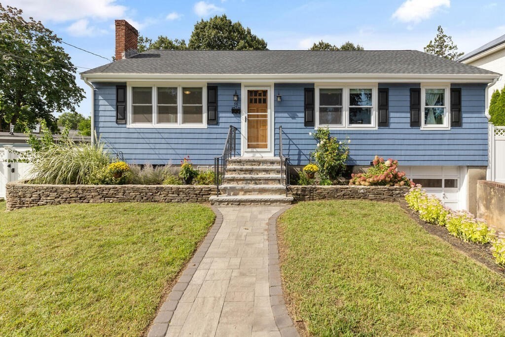 36 Oak Street