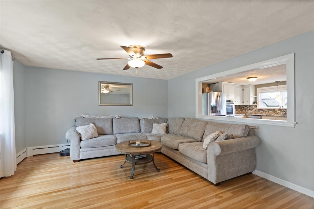 39 Venice Ave