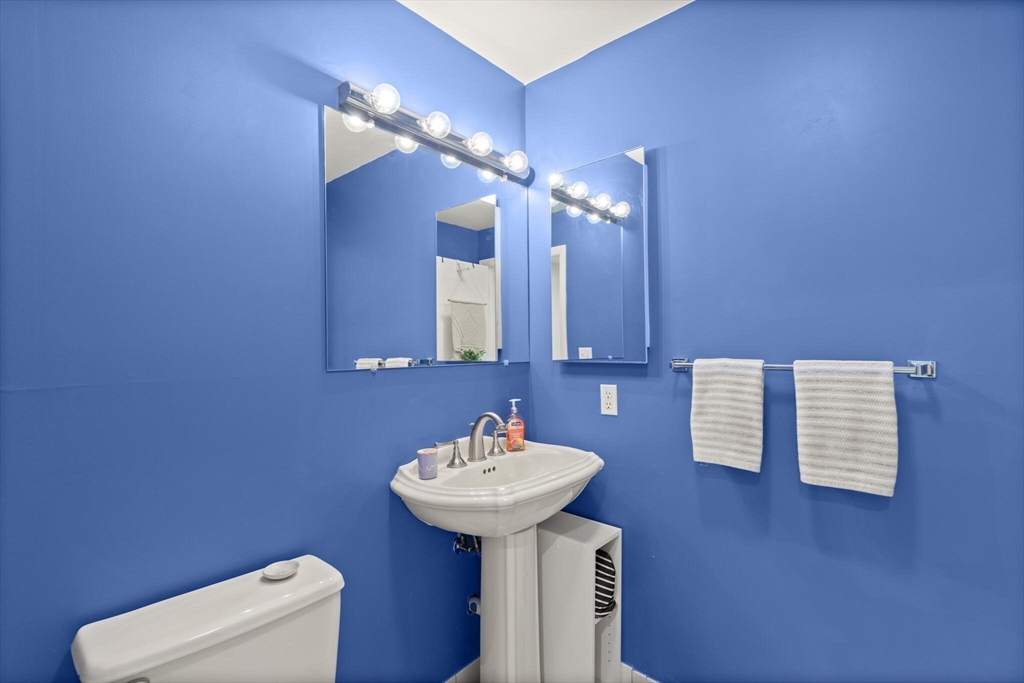 4 Summit Drive # 414