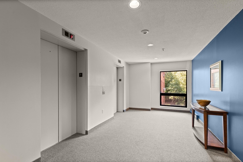 4 Summit Drive # 414