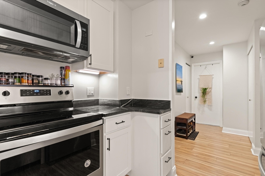 4 Summit Drive # 414