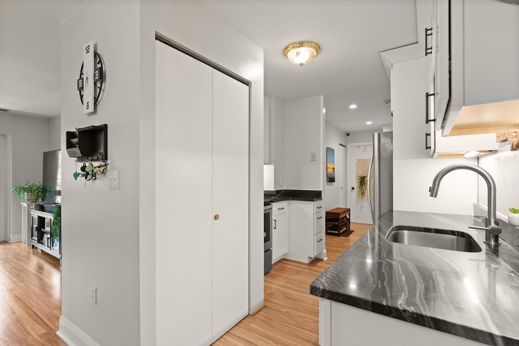 4 Summit Drive # 414