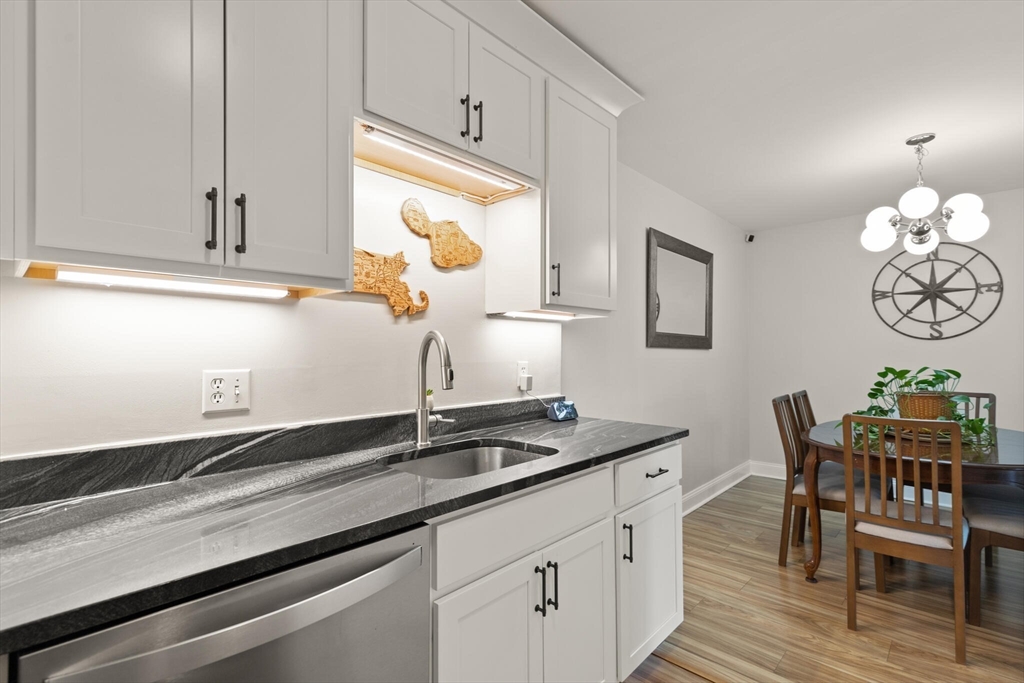 4 Summit Drive # 414