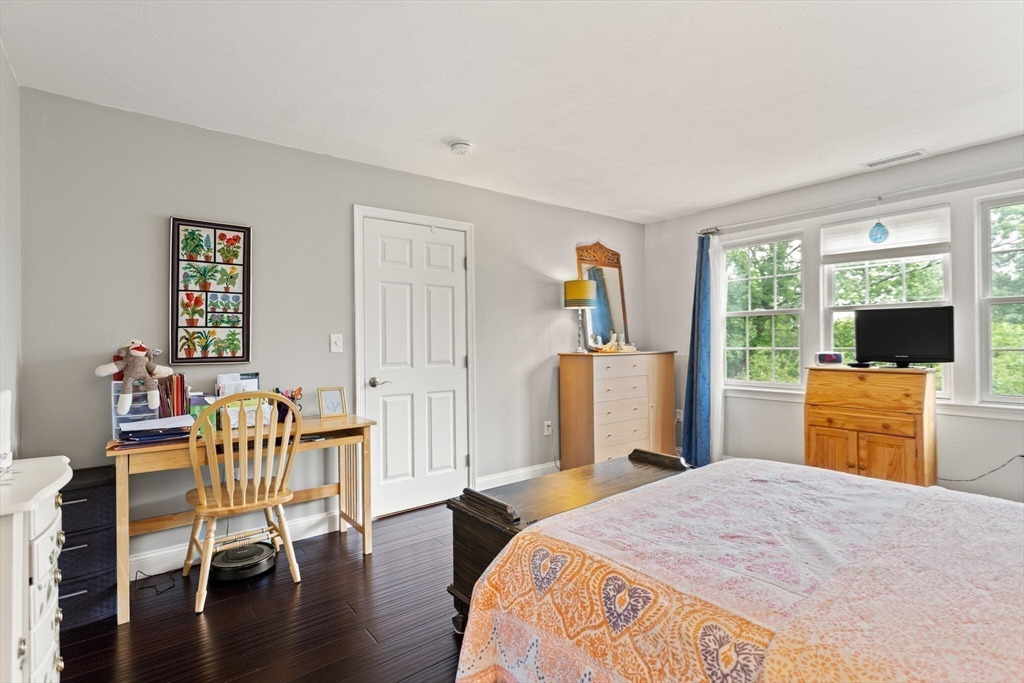 410 Salem Street # 1305