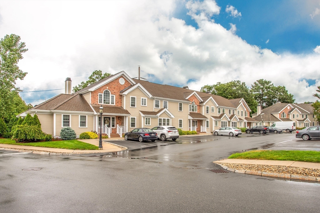 410 Salem Street # 1305