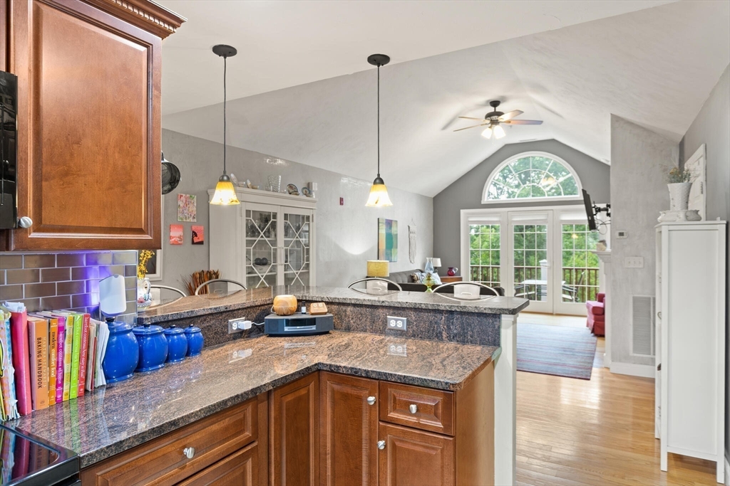410 Salem Street # 1305