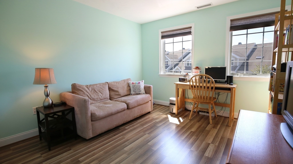 410 Salem Street # 1305