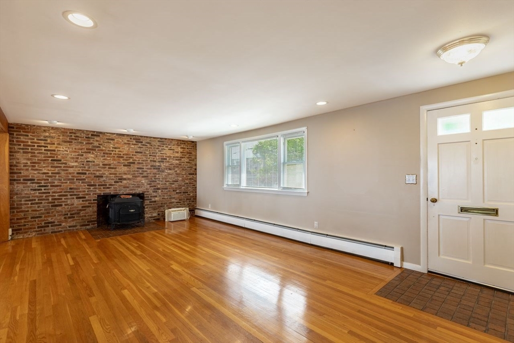 53 Upland Rd