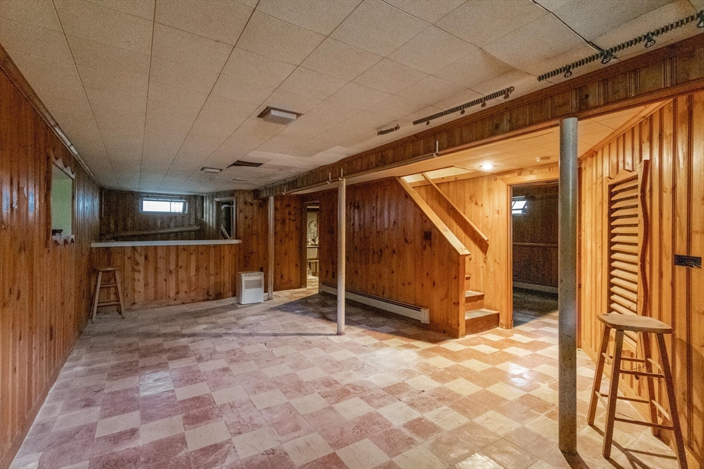 17 Crest Rd
